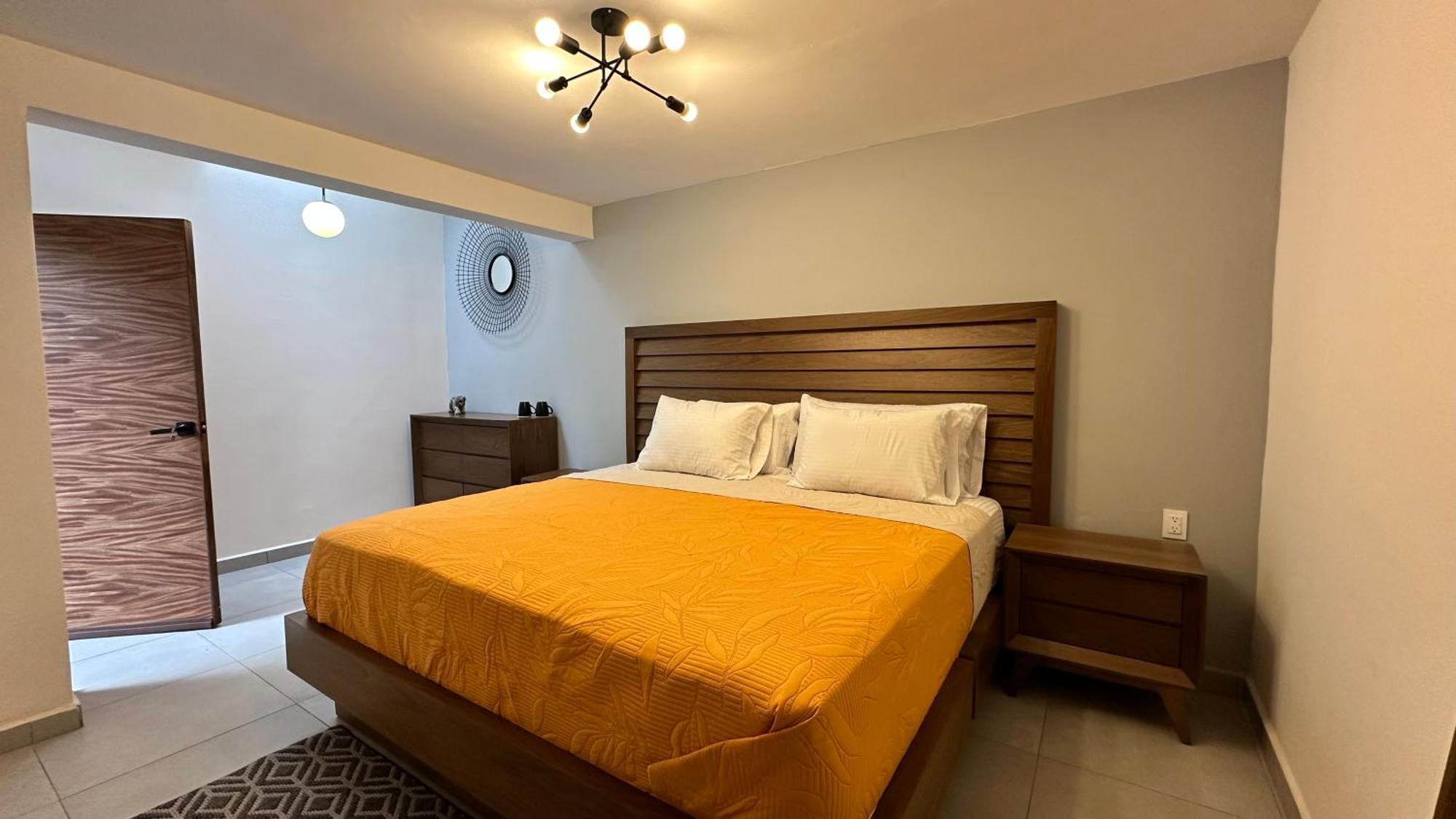 Hotel Boutique Villa Escondida, A Pasos De Lo Mejor En Tlaquepaque Zewnętrze zdjęcie