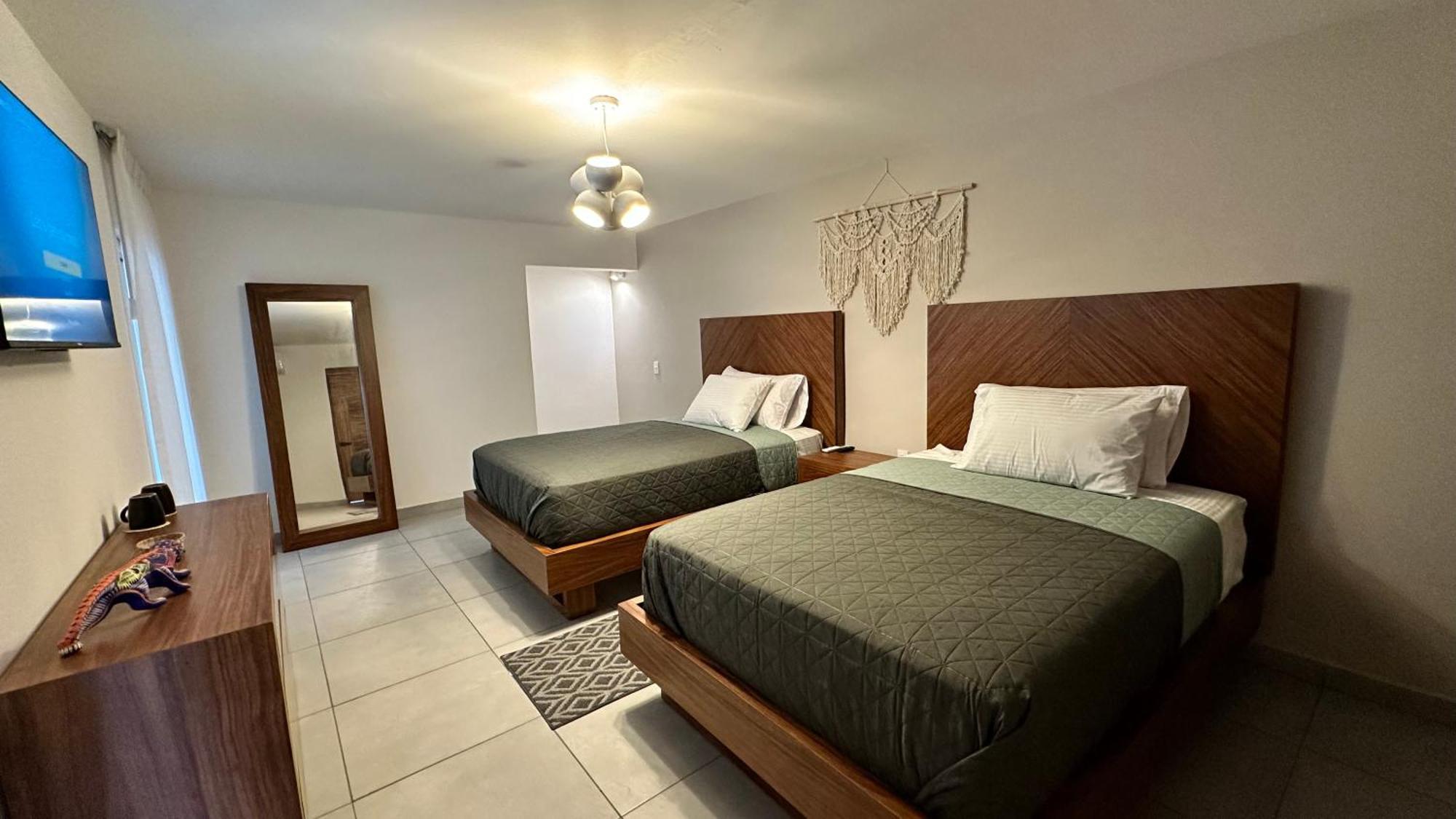 Hotel Boutique Villa Escondida, A Pasos De Lo Mejor En Tlaquepaque Zewnętrze zdjęcie